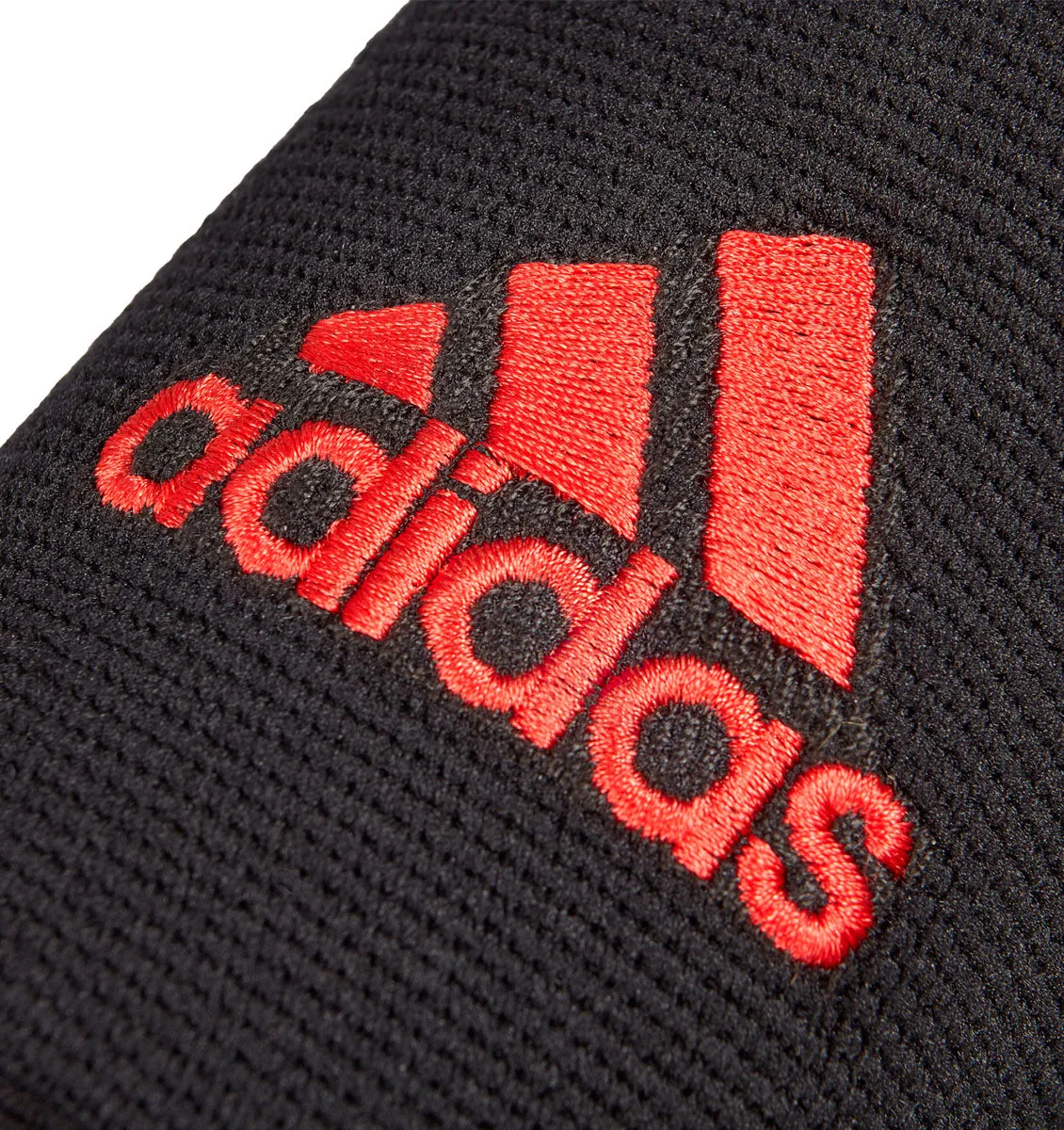 adidas Essential Wrist Support/Sleeve - Black