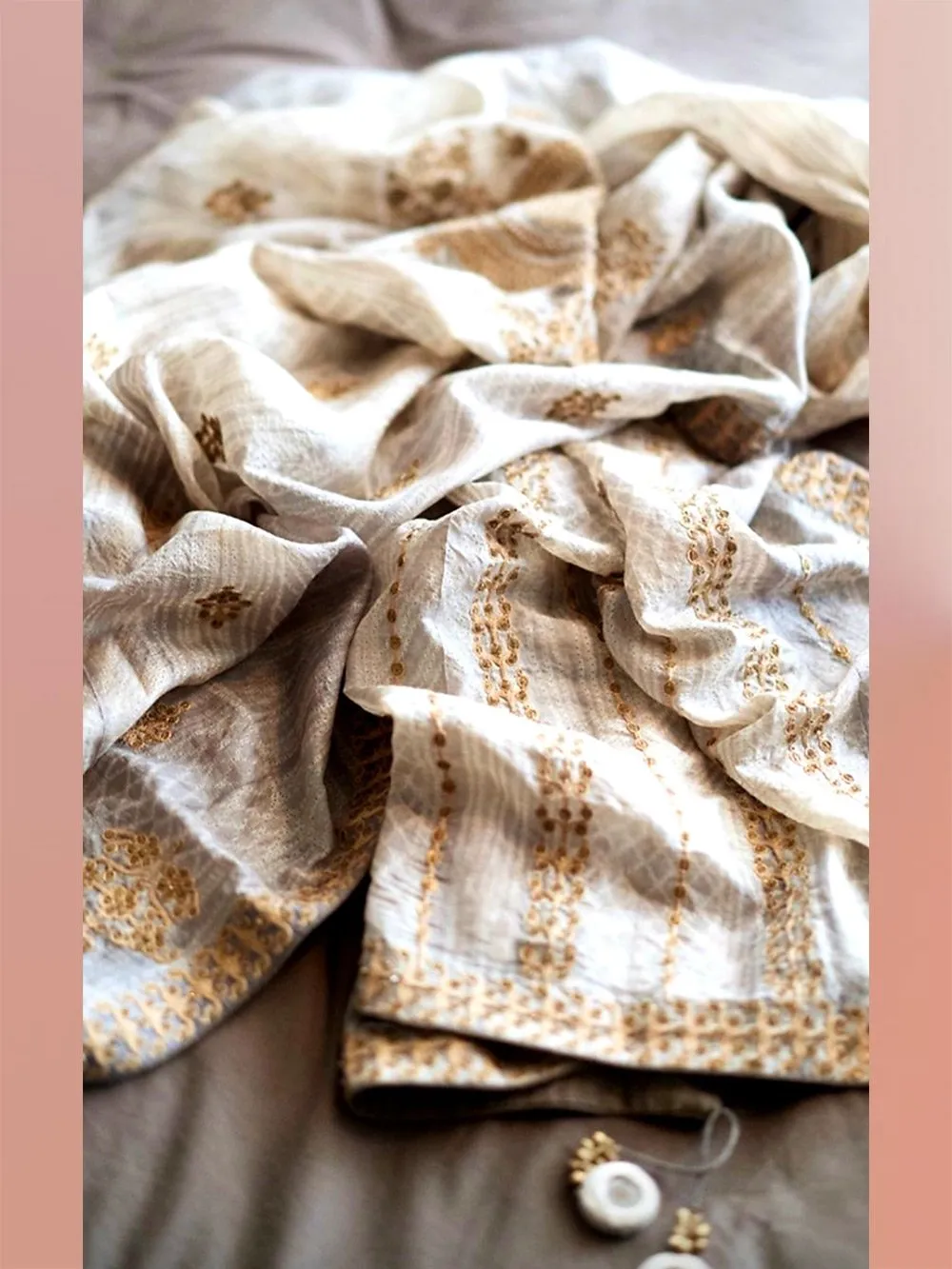 Dhruv Singh   I   kurta-pants-odhana-set-of-3-grey-calf-length-hand-embroidered-kurta-with-grey-dotted-pants-grey-and-beige-shibori-hand-embroidered-odhana