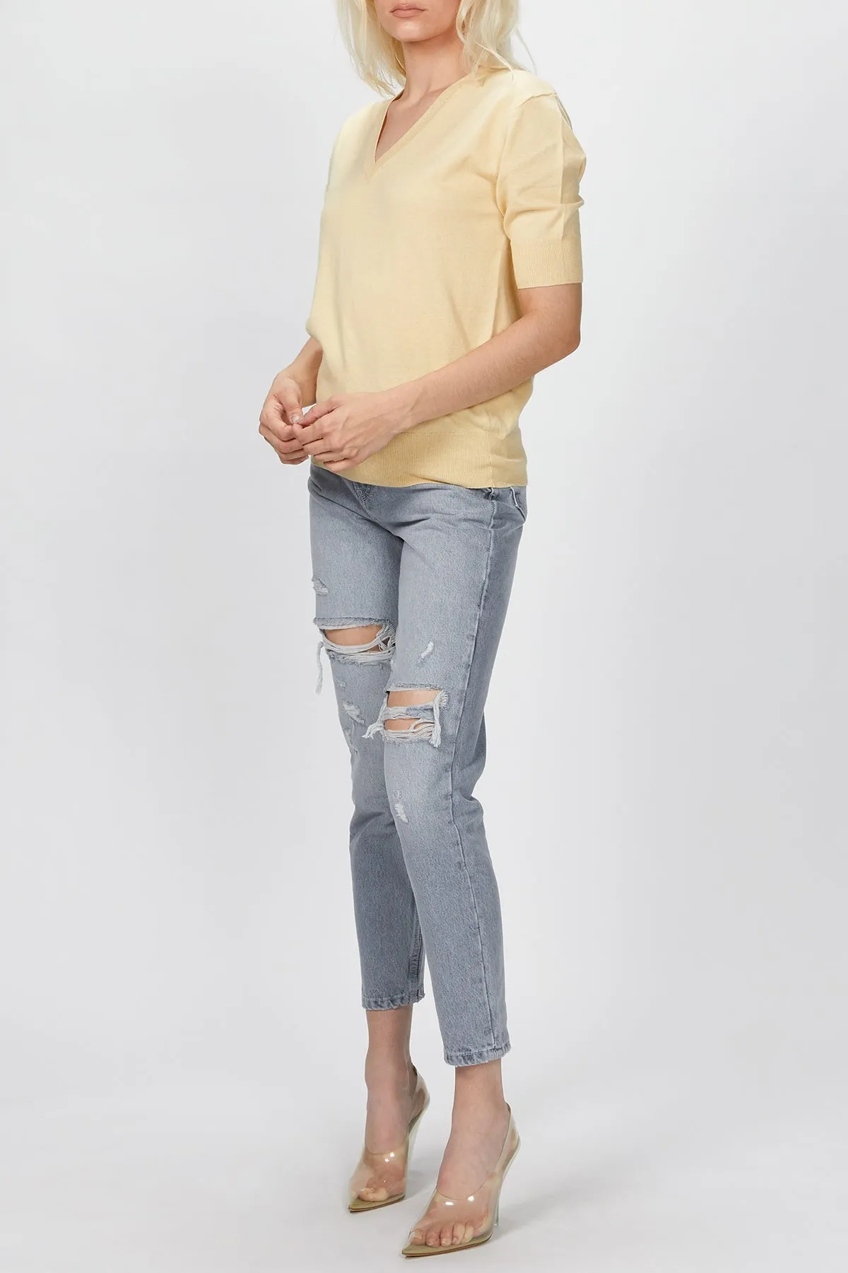 ELBOW V NECK