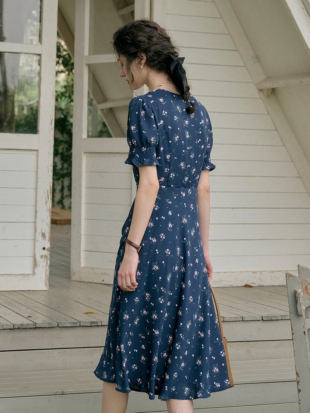 【Final Sale】Stormi Charming V-neck Lace Trimmed Floral Print Dress - Beige