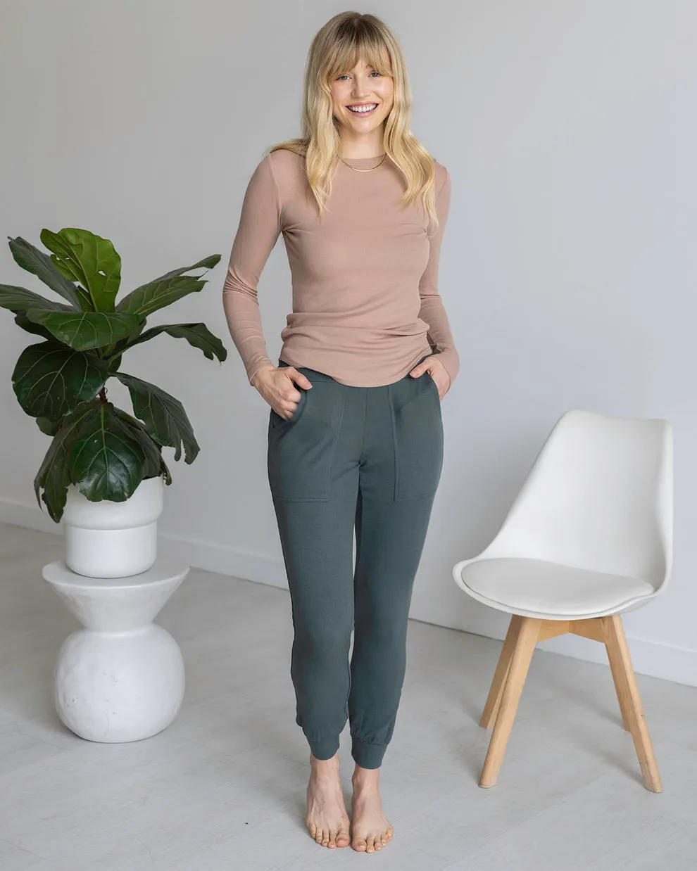 Grace & Lace Essential Ribbed Jogger Pants