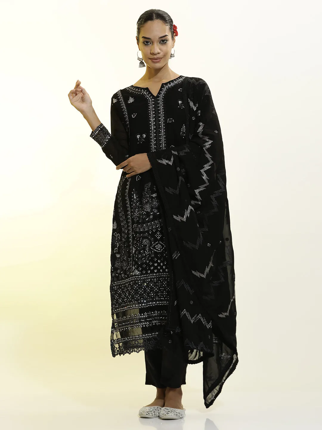 Heavy Embroidered Georgette Festive Kurta Set With Dupatta