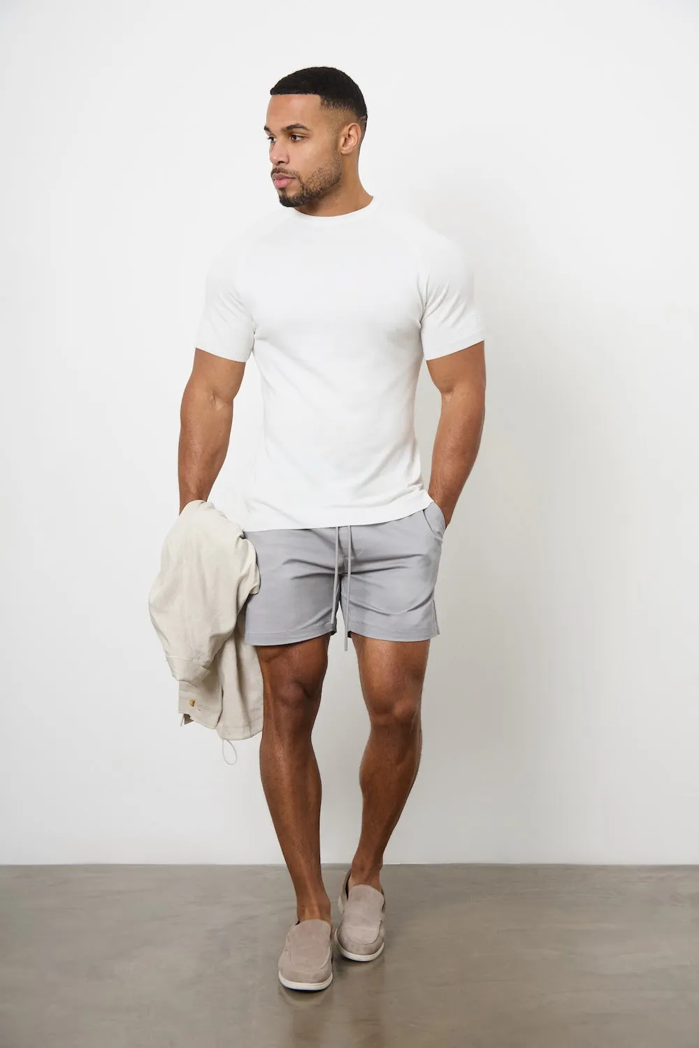 Muscle Fit Drawstring Chino Short - Shorter Length in Pale Grey