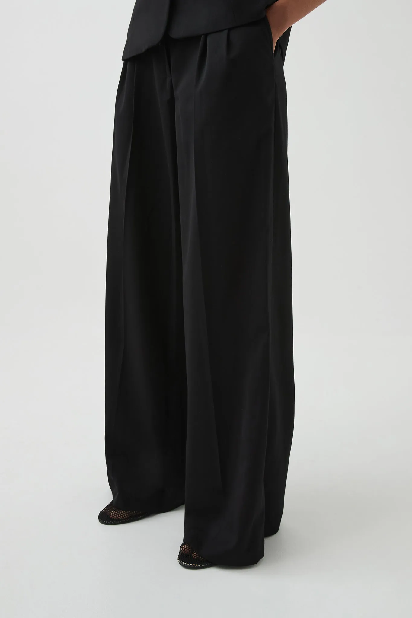 Roxanne Tailored Pant