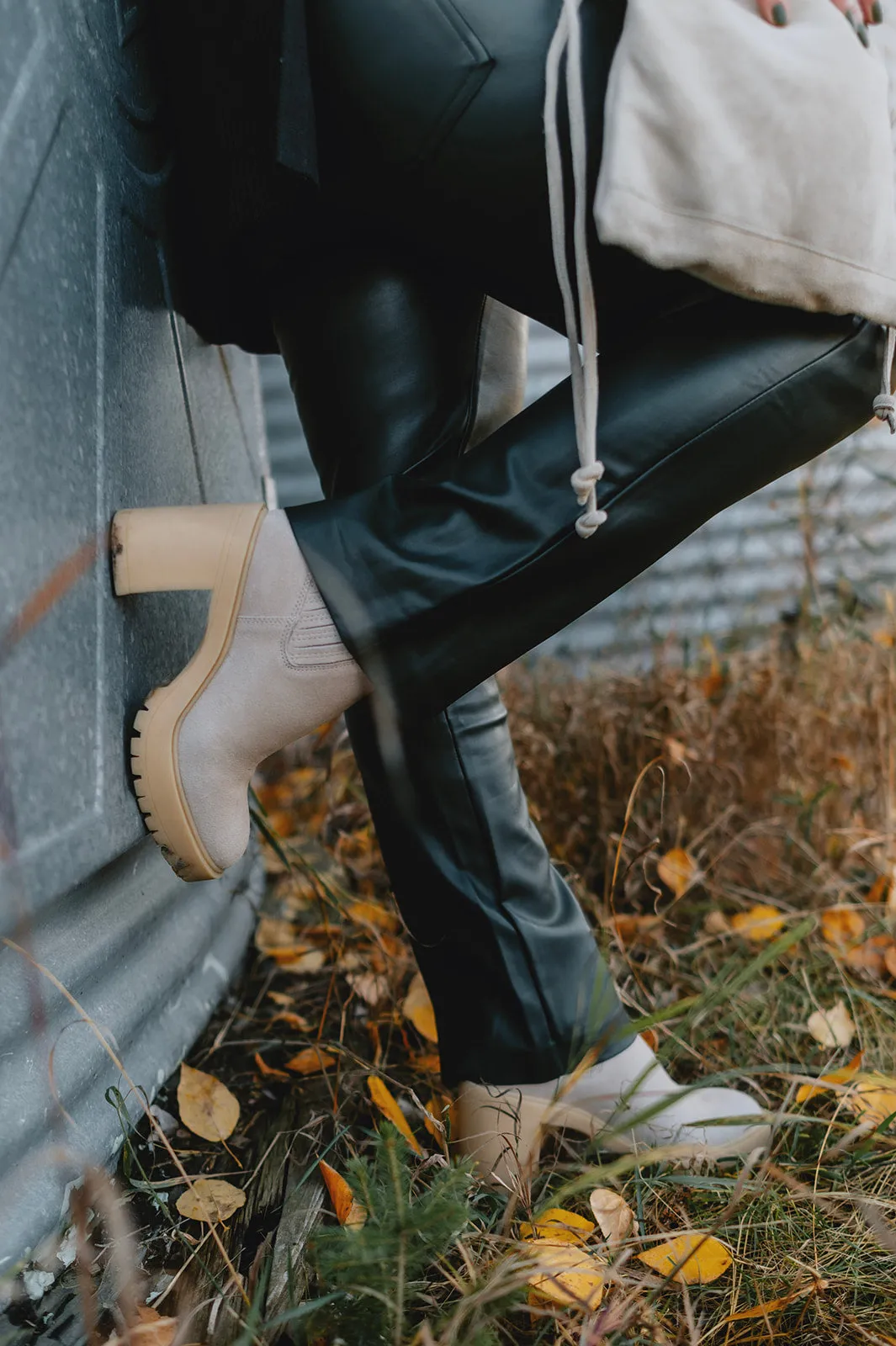 The Josie Vegan Leather Pant - Hunter Green