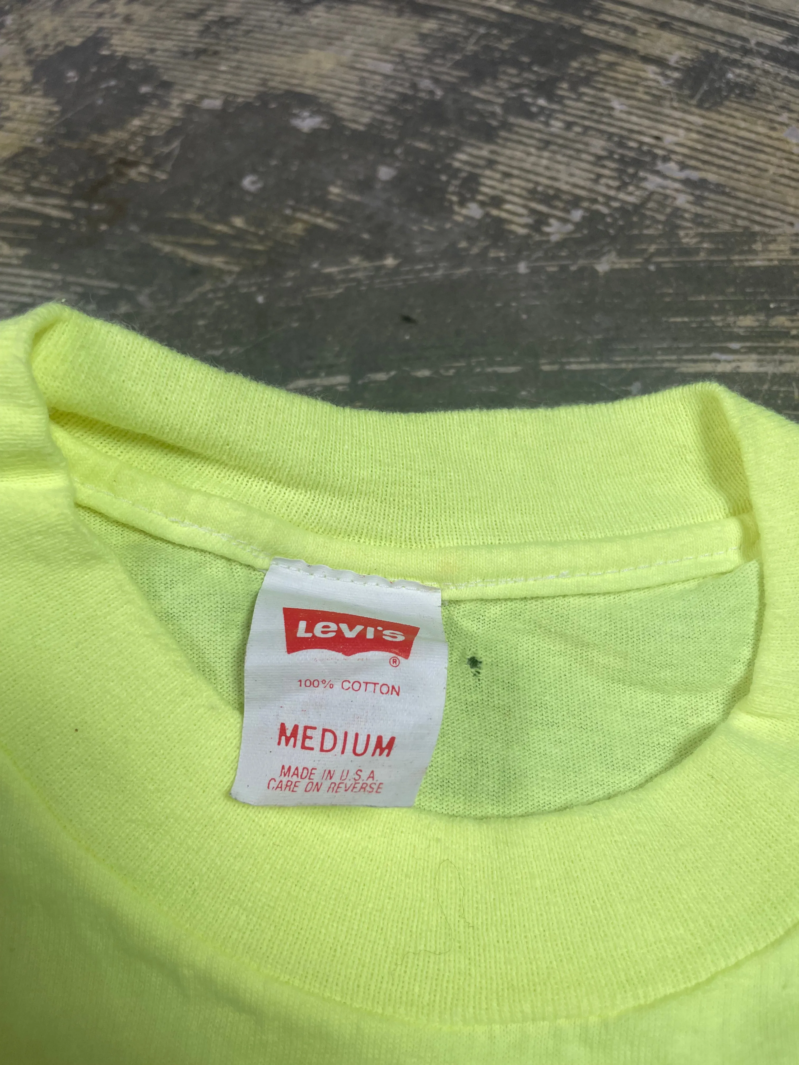 Vintage "Levi's Sport Jeans" Tee (JYJ-159)